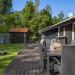 Inga - 300m From The Sea By Interhome