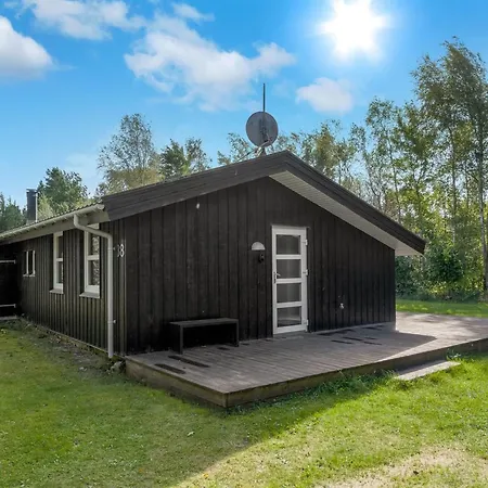 Inga - 300m From The Sea By Interhome *